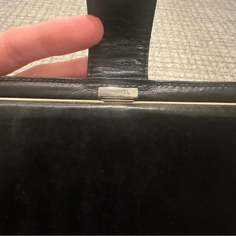 Vintage Chanel CC Timeless Caviar French Wallet - Picture 6 of 11